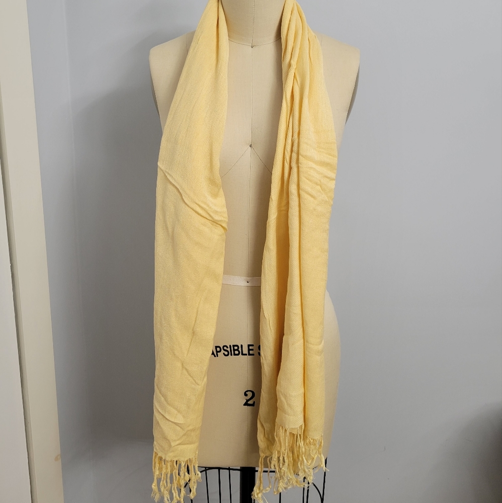 Yellow scarf One Size